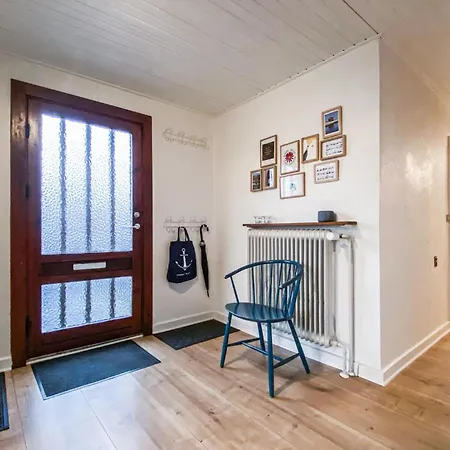2 Bedroom Cozy In 马斯塔尔